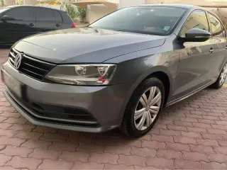 2016 Volkswagen Jetta in Abu Dhabi used car