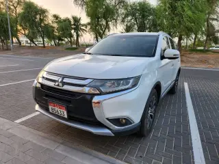 2016 Mitsubishi Outlander in Abu Dhabi used car