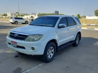 2007 Toyota Fortuner in Abu Dhabi used car