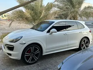2014 Porsche Cayenne in Abu Dhabi used car