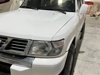 1999 Nissan Patrol Super Safari in Abu Dhabi used car