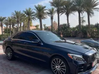 2015 Mercedes-Benz C-Class in Abu Dhabi used car