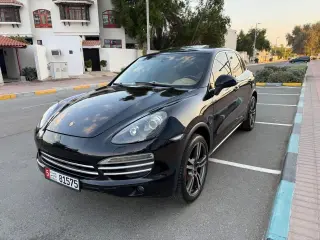2012 Porsche Cayenne in Abu Dhabi used car