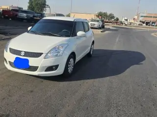 2017 Suzuki Swift in Abu Dhabi used car