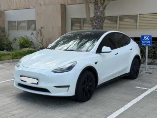 2022 Tesla Model Y in Abu Dhabi used car