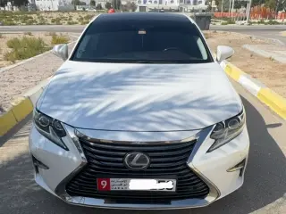 2017 Lexus ES in Abu Dhabi used car