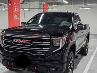 2024 GMC Sierra in Abu Dhabi used car