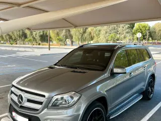 2015 Mercedes-Benz GL in Abu Dhabi used car