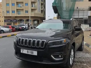 2019 Jeep Cherokee in Abu Dhabi used car
