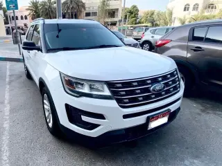 2017 Ford Explorer in Abu Dhabi used car