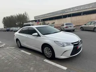 2017 Toyota Camry in Abu Dhabi used car