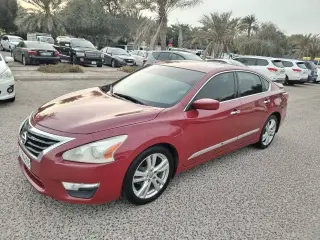 2015 Nissan Altima in Abu Dhabi used car