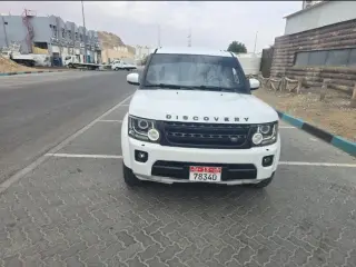 2015 Land Rover Discovery in Abu Dhabi used car
