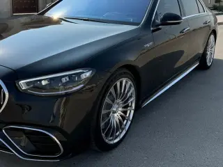 2022 Mercedes-Benz S-Class in Abu Dhabi used car