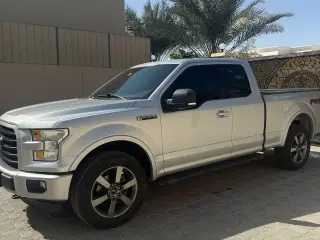 2015 Ford F150 in Abu Dhabi used car