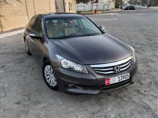 2011 Honda Accord in Abu Dhabi used car