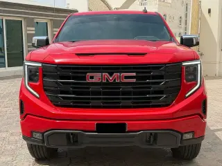 2022 GMC Sierra in Abu Dhabi used car