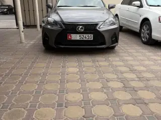 2013 Lexus IS in Abu Dhabi used car