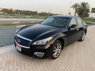 2019 Infiniti Q70 in Abu Dhabi used car