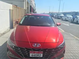 2022 Hyundai Elentra in Abu Dhabi used car