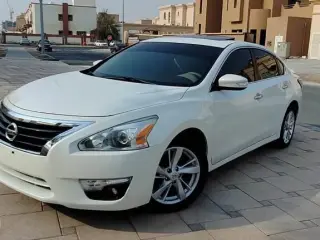 2014 Nissan Altima in Abu Dhabi used car