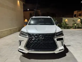 2021 Lexus LX 570 in Abu Dhabi used car