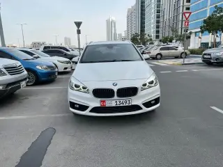2016 BMW 2-Series في Abu Dhabi سيارة مستعملة