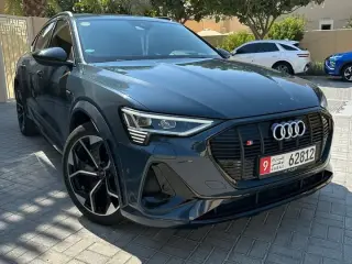 2023 Audi e-tron في Abu Dhabi سيارة مستعملة