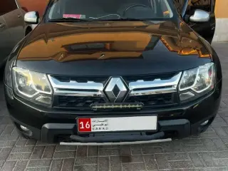 2016 Renault Duster في Abu Dhabi سيارة مستعملة