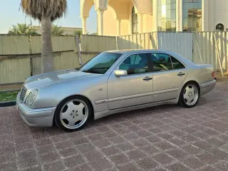 1996 Mercedes-Benz E-Class in Abu Dhabi used car