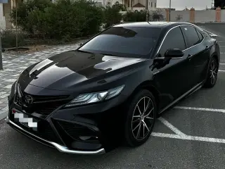 2024 Toyota Camry في Abu Dhabi سيارة مستعملة