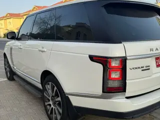 2016 Land Rover Range Rover في Abu Dhabi سيارة مستعملة