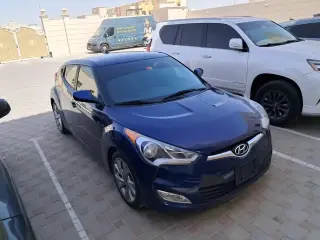 2016 Hyundai Veloster في Abu Dhabi سيارة مستعملة