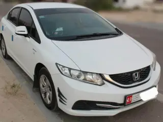 2015 Honda Civic في Abu Dhabi سيارة مستعملة