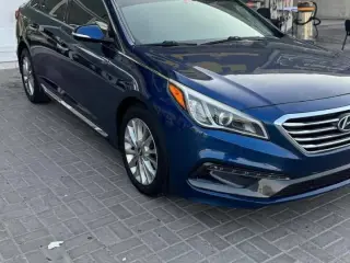 2015 Hyundai Sonata في Abu Dhabi سيارة مستعملة