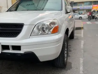 2005 Honda MR-V في Abu Dhabi سيارة مستعملة
