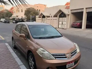 2009 Nissan Tiida in Abu Dhabi used car