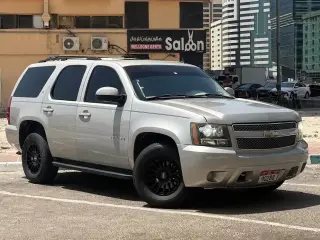 2007 Chevrolet Tahoe في Abu Dhabi سيارة مستعملة
