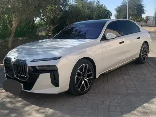 2023 BMW 7-Series in Abu Dhabi used car