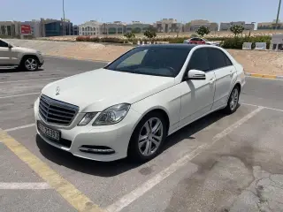 2011 Mercedes-Benz E-Class in Abu Dhabi used car
