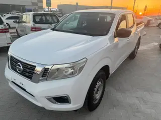 2019 Nissan Navara في Abu Dhabi سيارة مستعملة