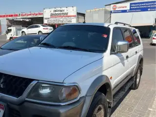 2004 Mitsubishi Nativa في Abu Dhabi سيارة مستعملة