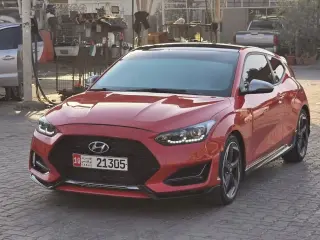2019 Hyundai Veloster في Abu Dhabi سيارة مستعملة