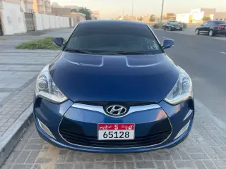 2016 Hyundai Veloster في Abu Dhabi سيارة مستعملة