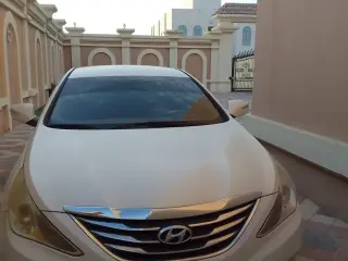 2014 Hyundai Sonata in Abu Dhabi used car