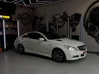 2010 Mercedes-Benz E-Class in Abu Dhabi used car