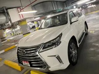 2016 Lexus LX 570 in Abu Dhabi used car