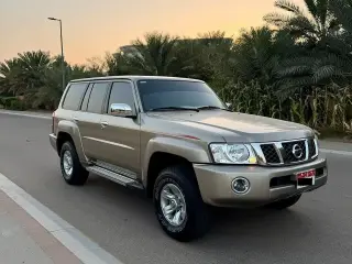 2022 Nissan Patrol Super Safari في Abu Dhabi سيارة مستعملة