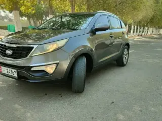 2015 Kia Sportage in Abu Dhabi used car