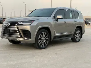 2023 Lexus LX600 in Abu Dhabi used car